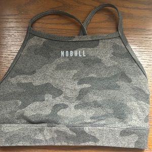 Women’s nobull high neck sports bra